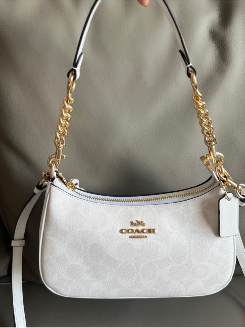 Coach Teri Shoulder Bag In Signature Canvas CA548 - Picture 2 of 11